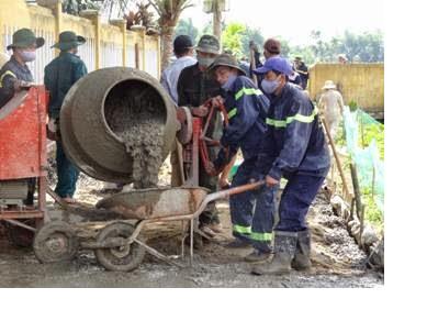 Vận h&agrave;nh m&aacute;y trộn b&ecirc; t&ocirc;ng